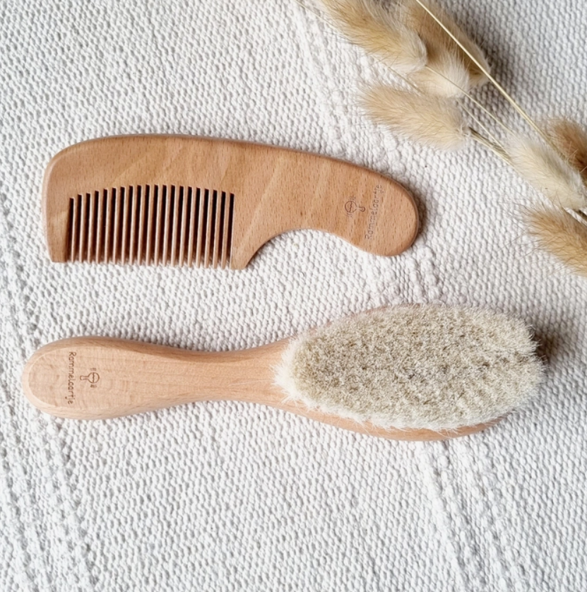 Ensemble brosse et peigne pour bébé